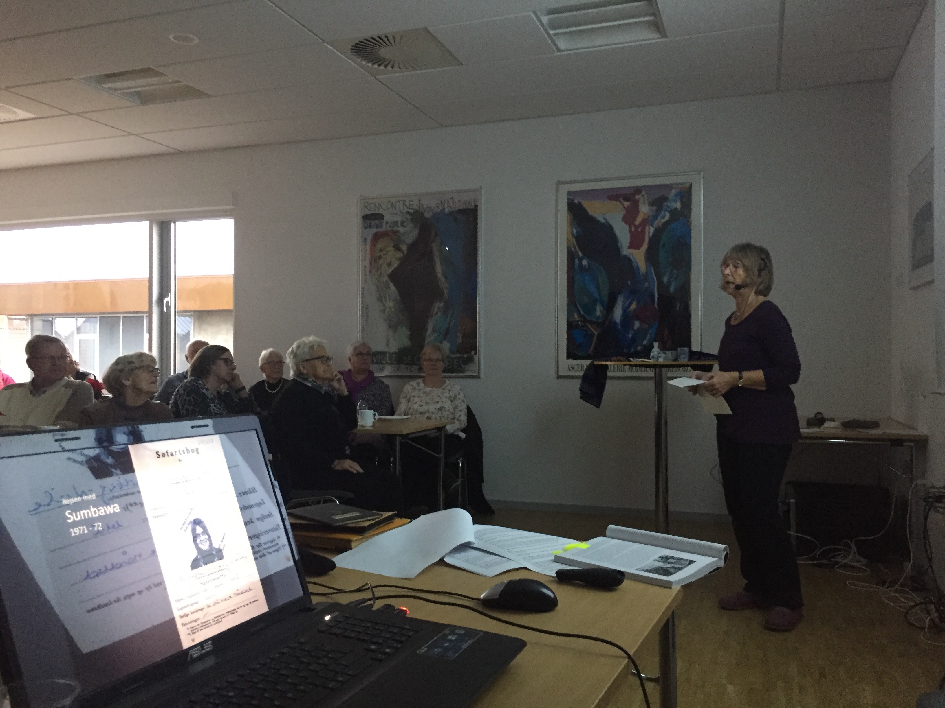 Annette Lindberg beretning om livet om bord på et ØK-skib fik tre tilhørere til at købe bogen