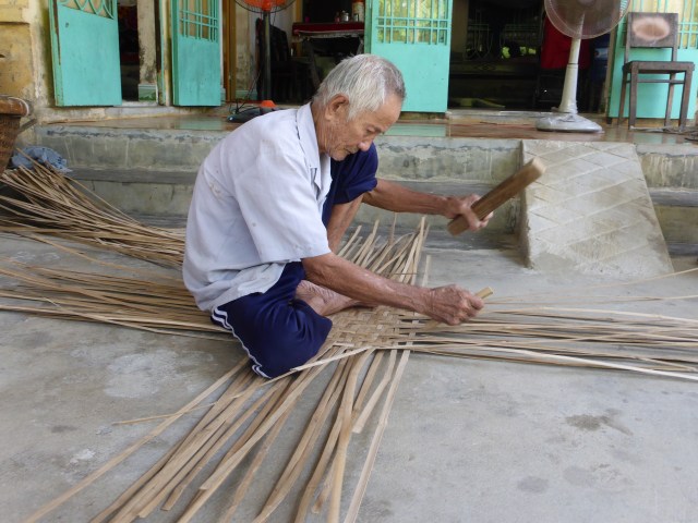 Vietnamesisk sivbådbygger
